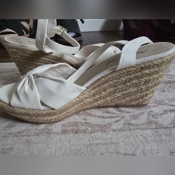 American Eagle Outfitters Cream Espadrille Sandals - Picture 3 of 4